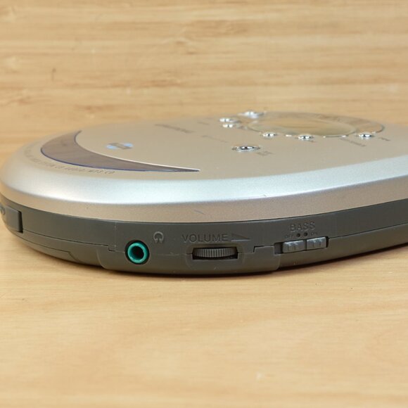 Grundig Mystixx CPD 9200 SPCD MP3 Portable CD Player / Tested & Working - Picture 5 of 9